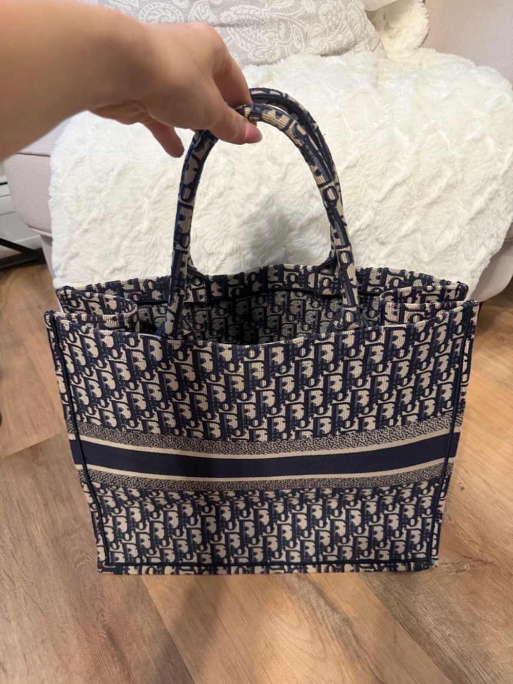 Dior Navy and Cream Large Book Tote - Picture 7 of 10